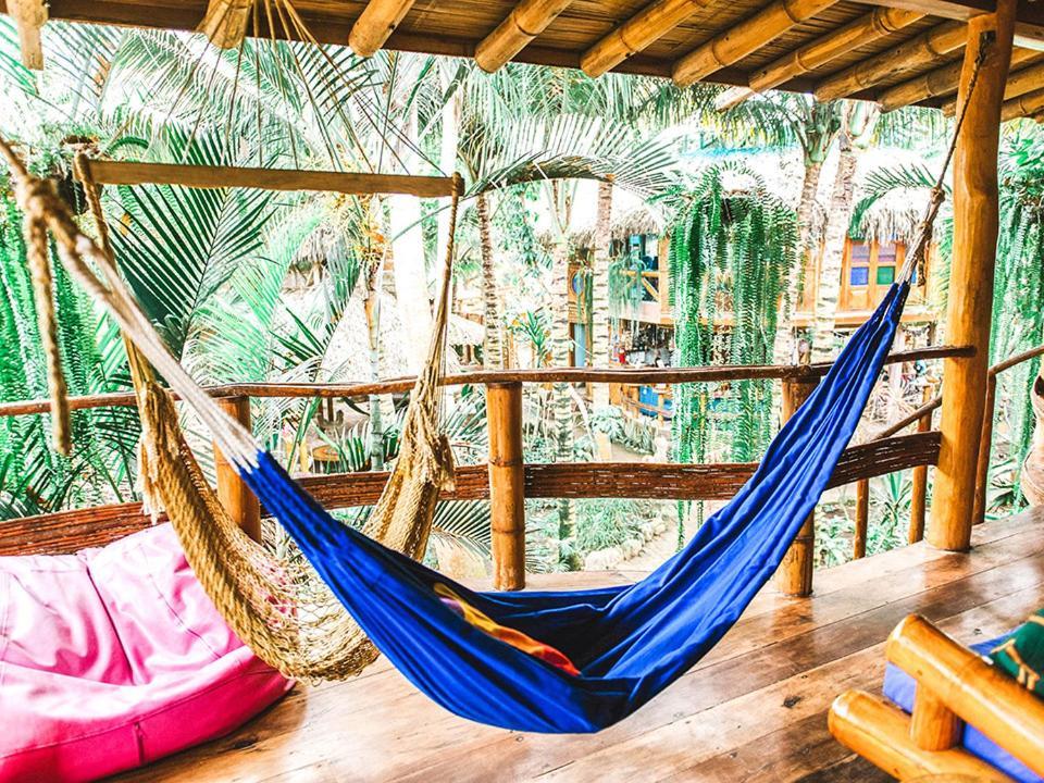 Balsa Surf Camp By Rotamundos Hotel Montanita Ngoại thất bức ảnh